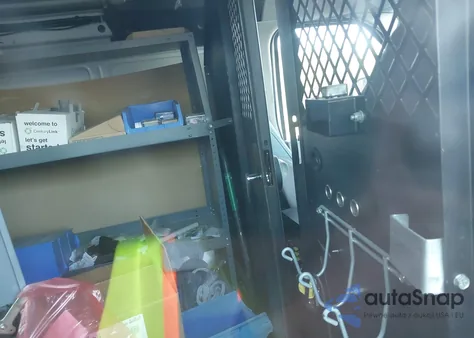 2013 Ford E-150 Commercial from USA, damaged, VIN 1FTNE1EW3DDB01400